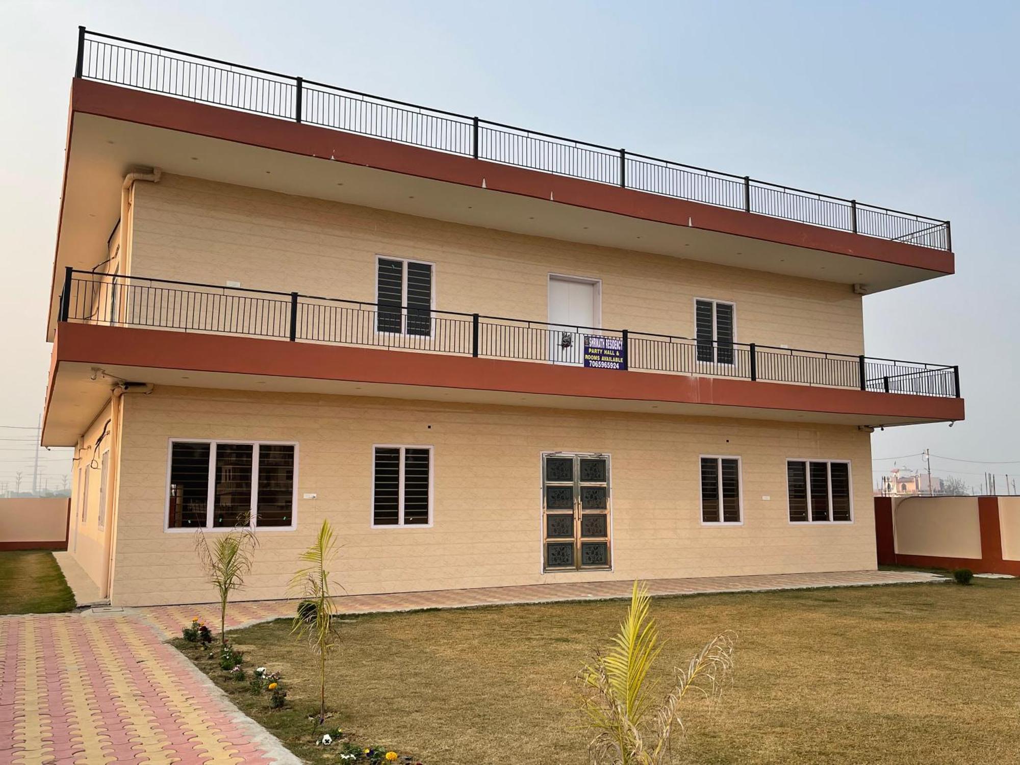 ホテル Shrinath Residency グレーター・ノイダ エクステリア 写真
