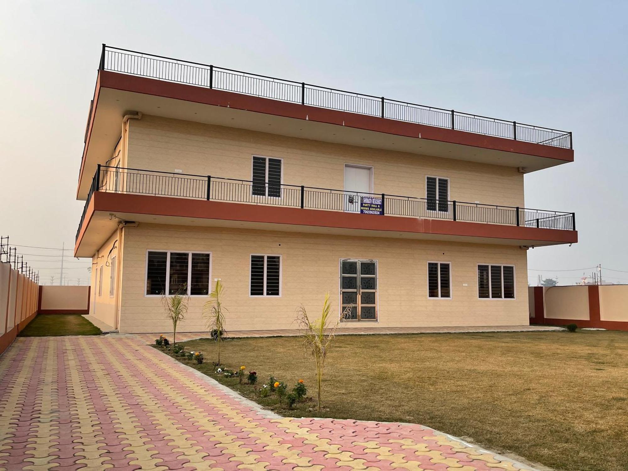 ホテル Shrinath Residency グレーター・ノイダ エクステリア 写真